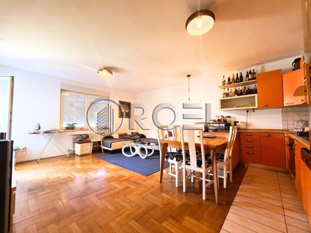 Stan u zgradi, Prodaja, Zagreb, Stenjevec