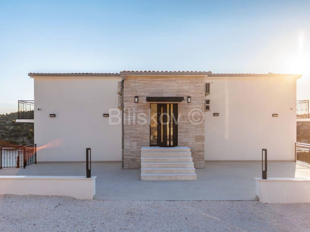 Samostojeća kuća, Prodaja, Marina, Sevid