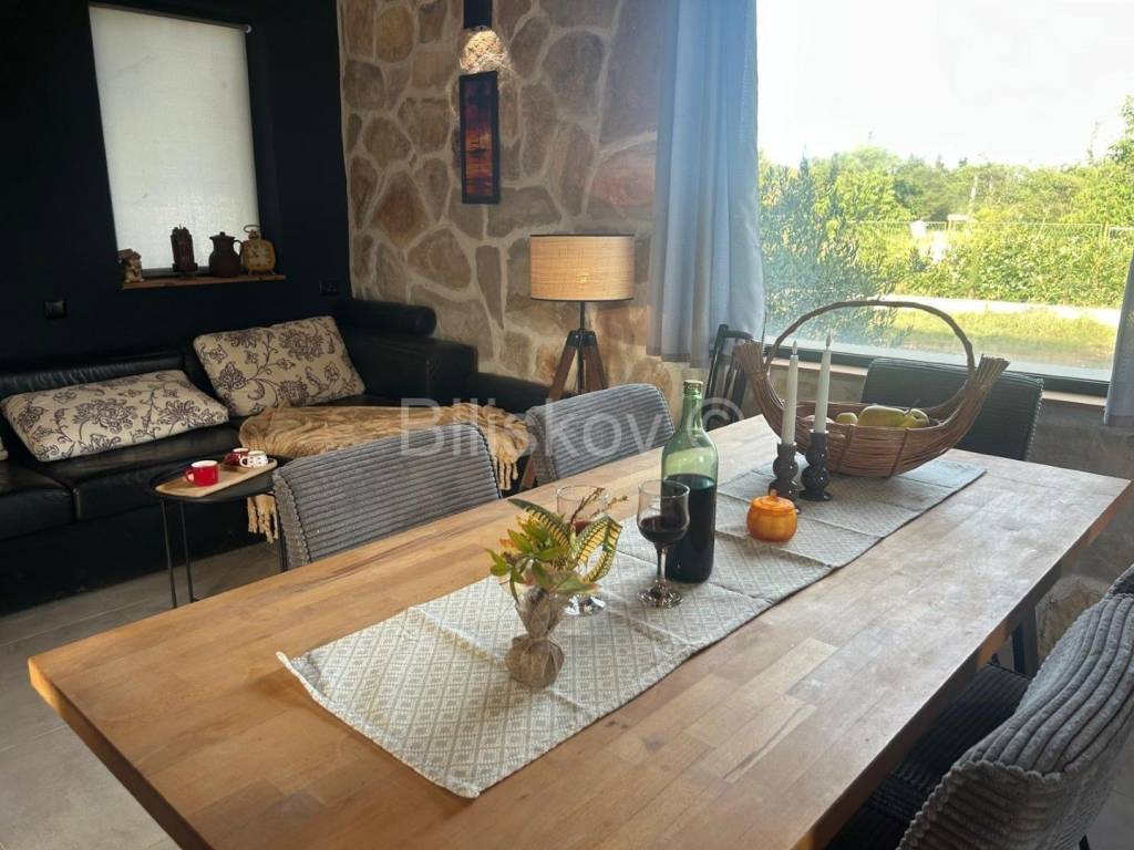 Samostojeća kuća, Najam, Klis, Dugobabe