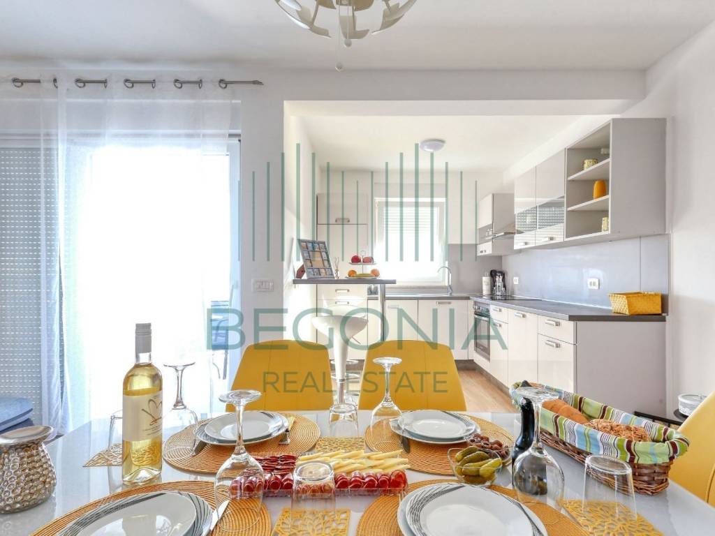 Stan u zgradi, Prodaja, Zadar, Zadar