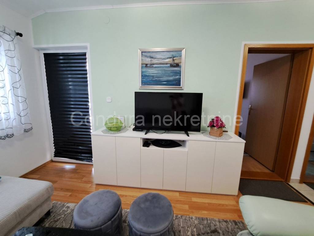 Apartman na moru, Prodaja, Vrsi, Zukve