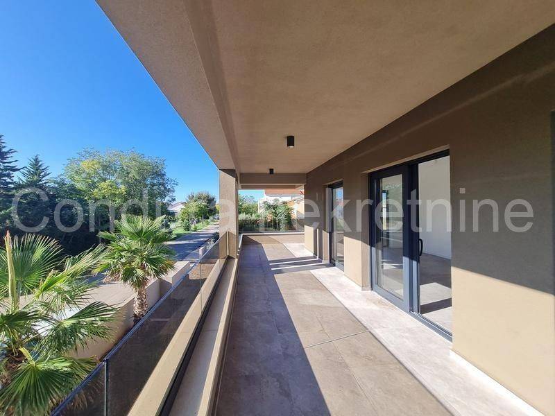 Apartman na moru, Prodaja, Privlaka, Privlaka