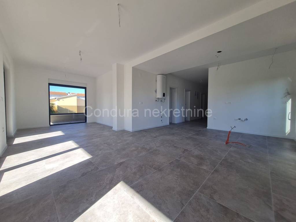 Apartman na moru, Prodaja, Privlaka, Privlaka