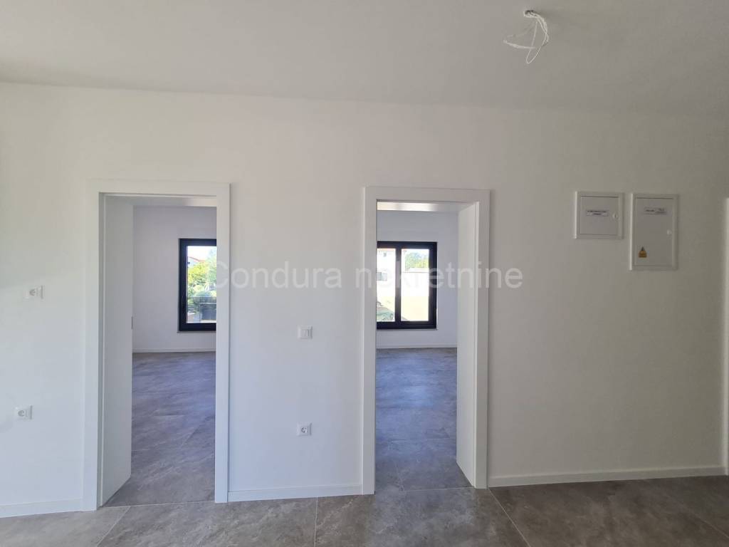 Apartman na moru, Prodaja, Privlaka, Privlaka