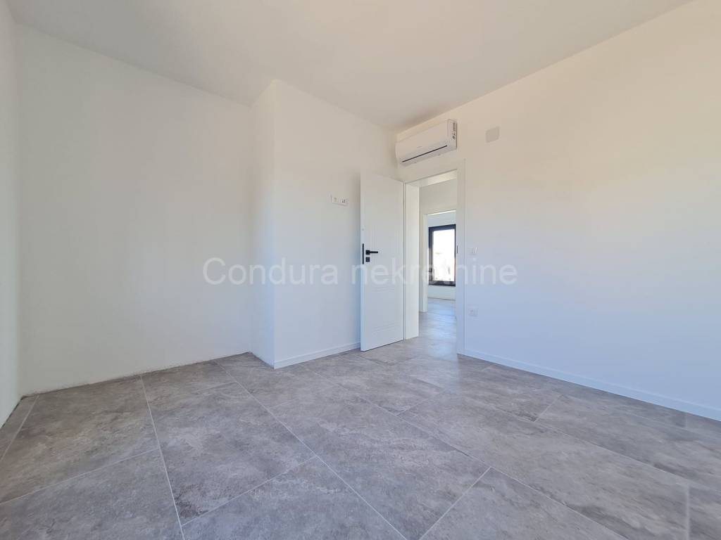 Apartman na moru, Prodaja, Privlaka, Privlaka