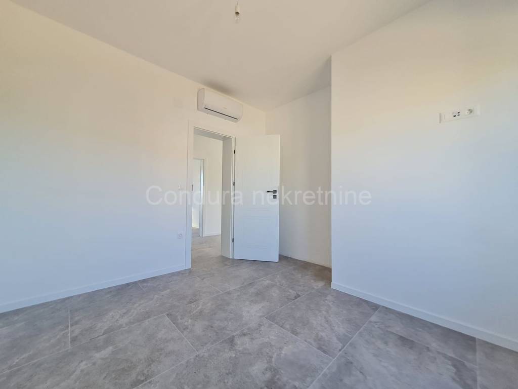 Apartman na moru, Prodaja, Privlaka, Privlaka