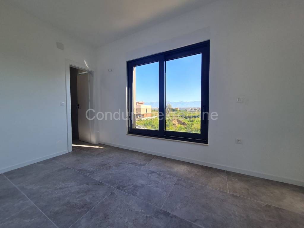 Apartman na moru, Prodaja, Privlaka, Privlaka