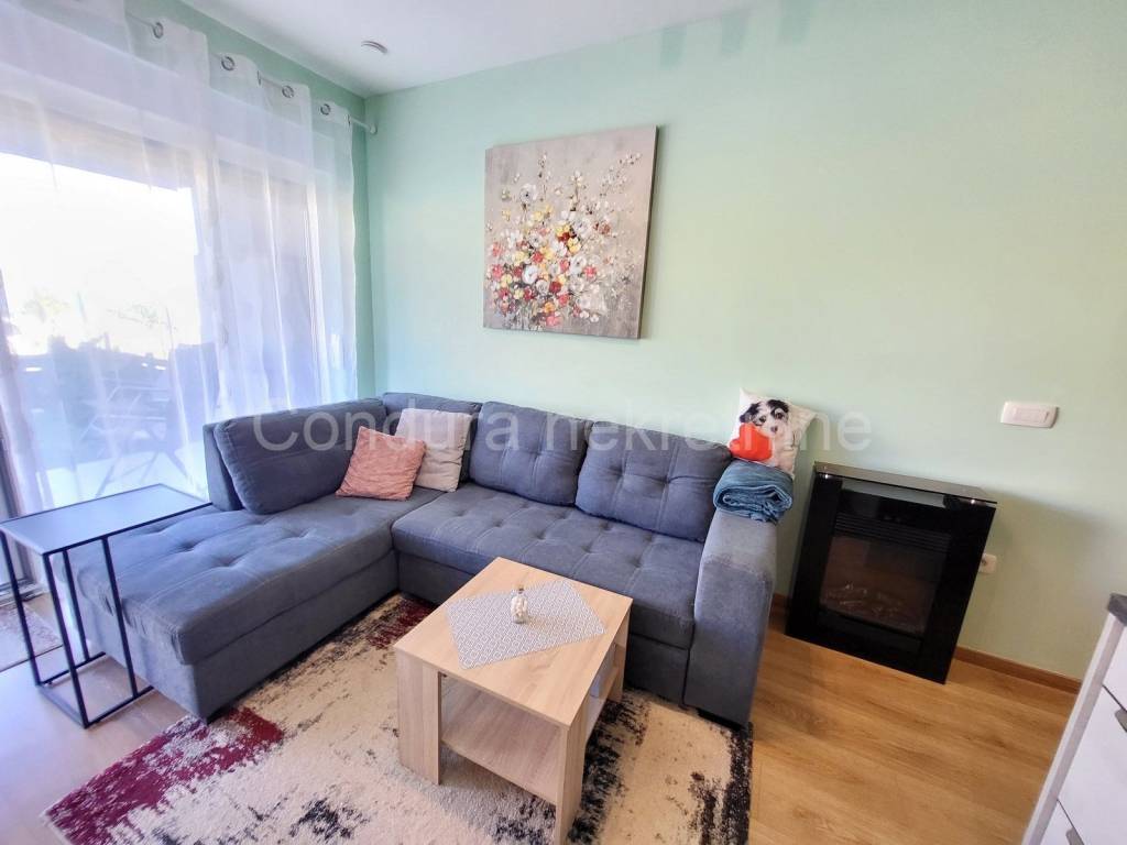 Apartman na moru, Prodaja, Vrsi, Zukve
