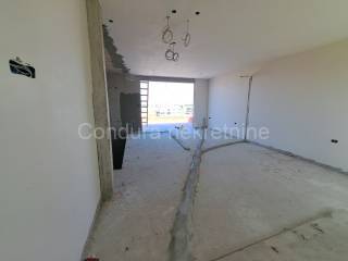 Apartman na moru, Prodaja, Povljana, Povljana