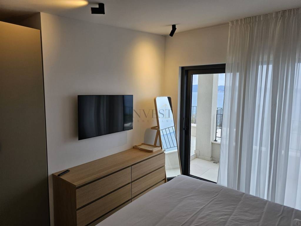 Luksuzna vila, Prodaja, Podstrana, Podstrana