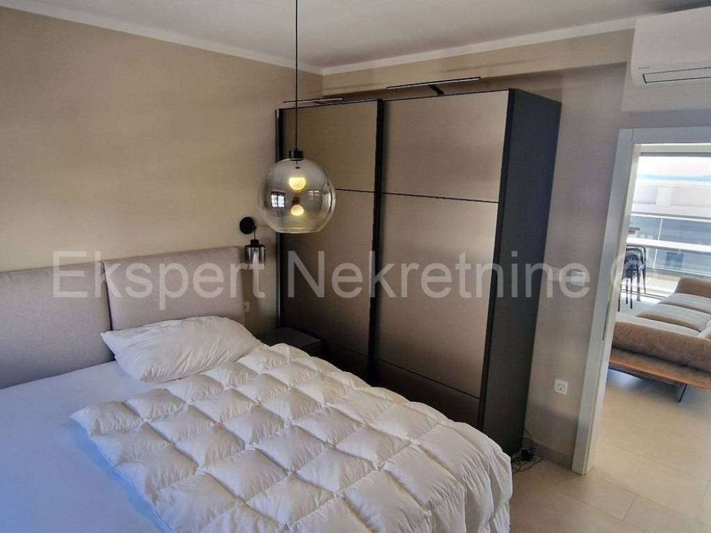 Stan u novogradnji, Prodaja, Okrug, Okrug Gornji