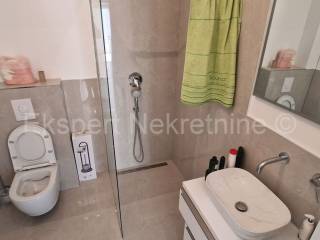 Stan u novogradnji, Prodaja, Okrug, Okrug Gornji
