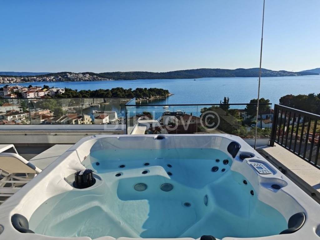 Stan u zgradi, Prodaja, Trogir, Čiovo
