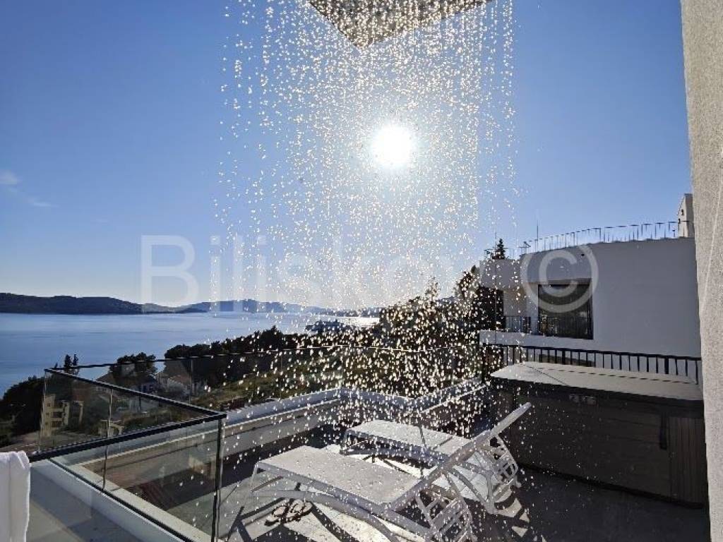 Stan u zgradi, Prodaja, Trogir, Čiovo