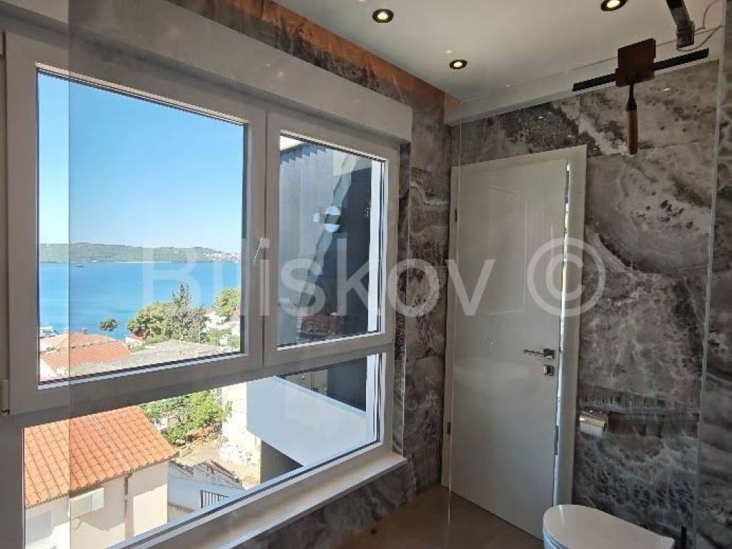 Stan u zgradi, Prodaja, Trogir, Čiovo