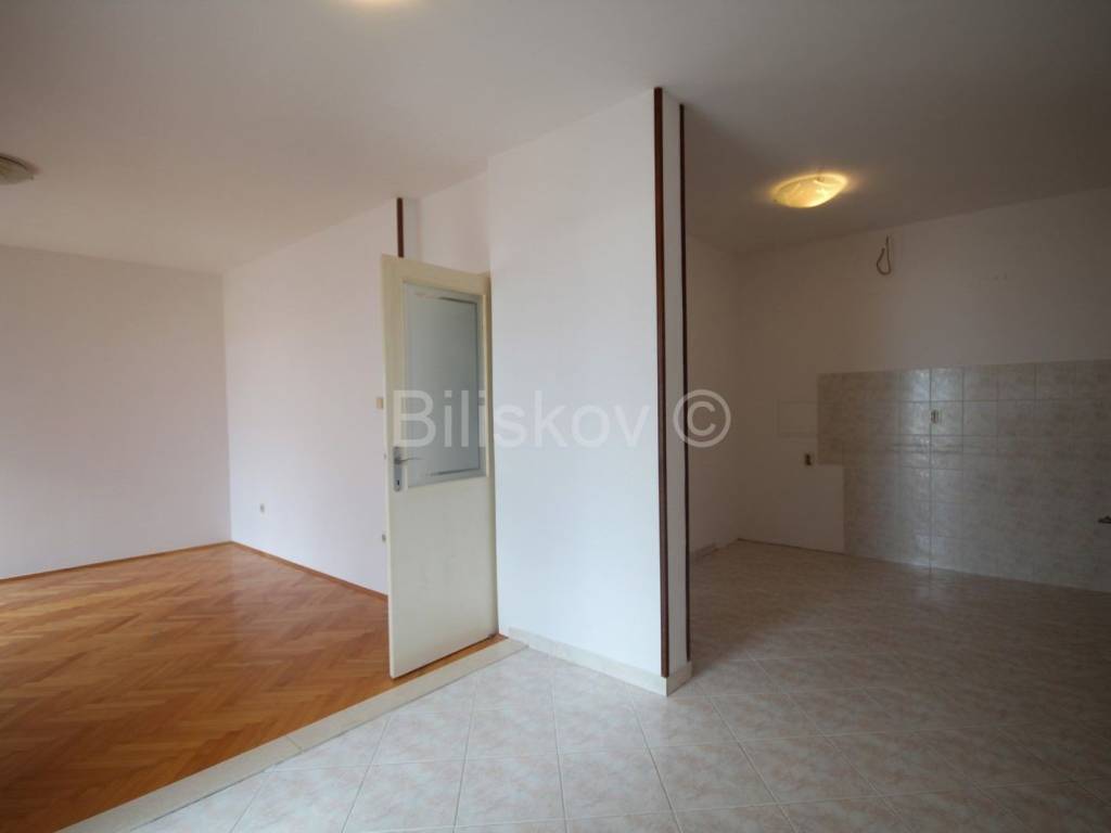 Stan u zgradi, Prodaja, Split, Split