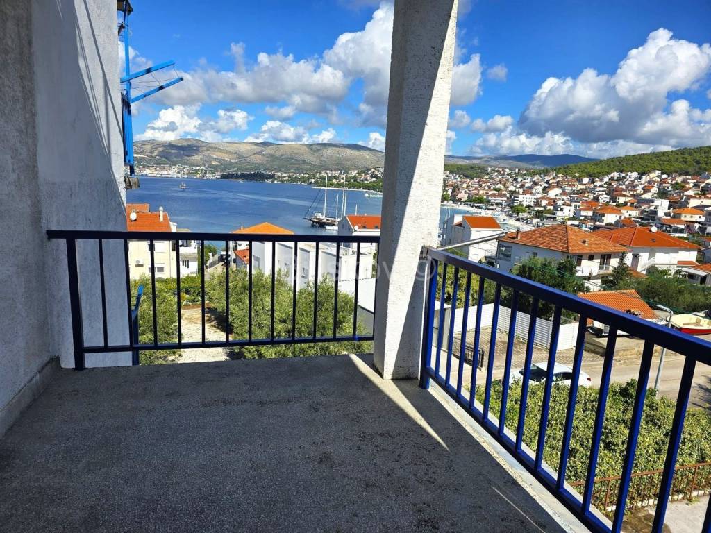 Stan u zgradi, Prodaja, Trogir, Čiovo