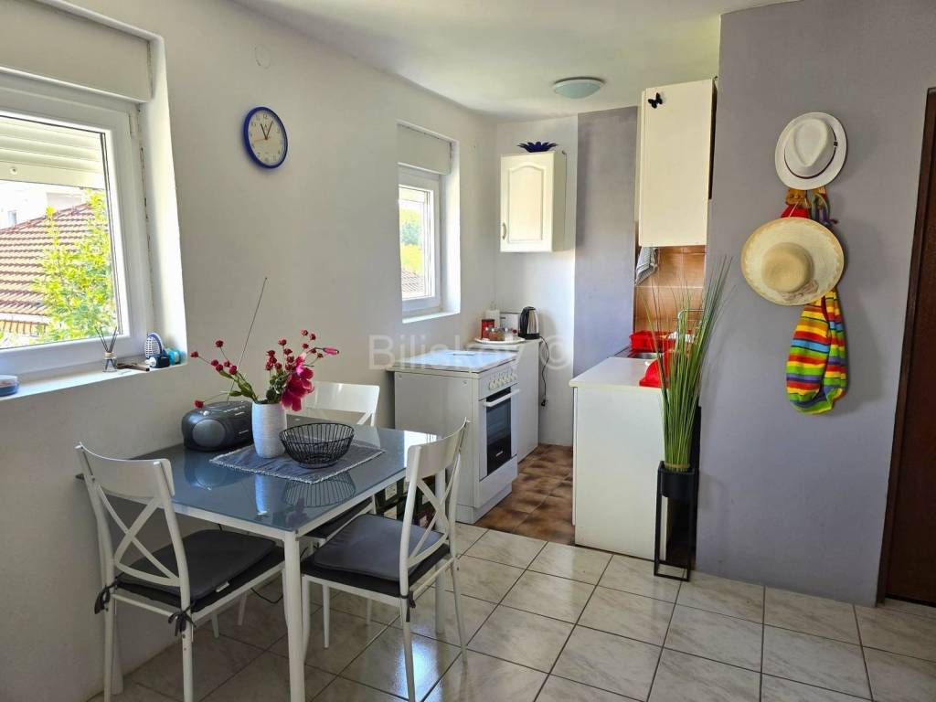 Stan u zgradi, Prodaja, Trogir, Čiovo