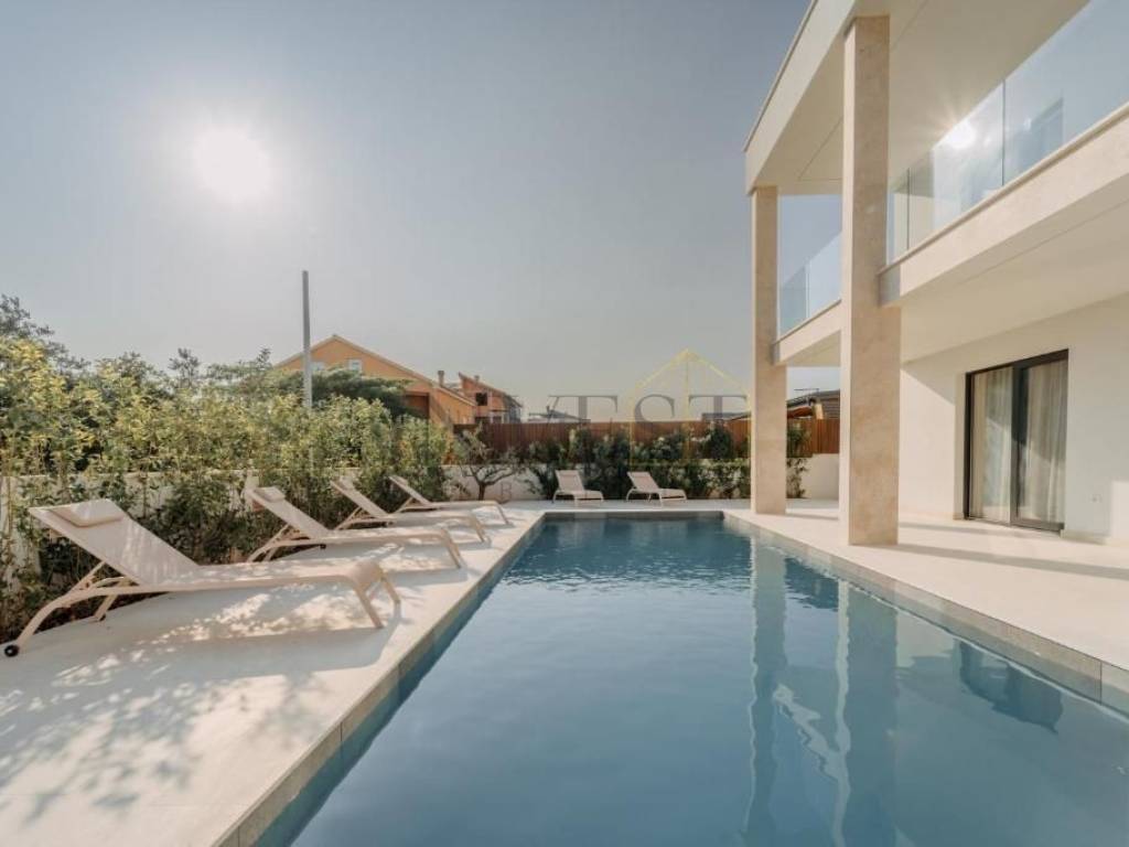 Luksuzna vila, Prodaja, Sveti Filip i Jakov, Turanj