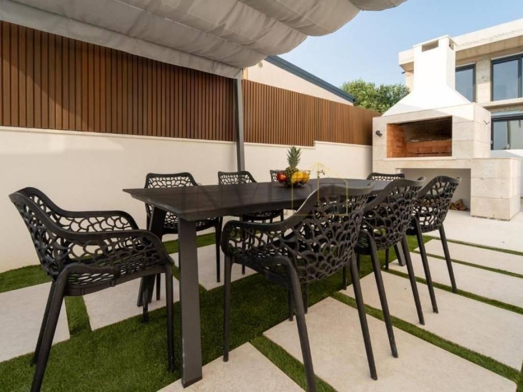 Luksuzna vila, Prodaja, Sveti Filip i Jakov, Turanj