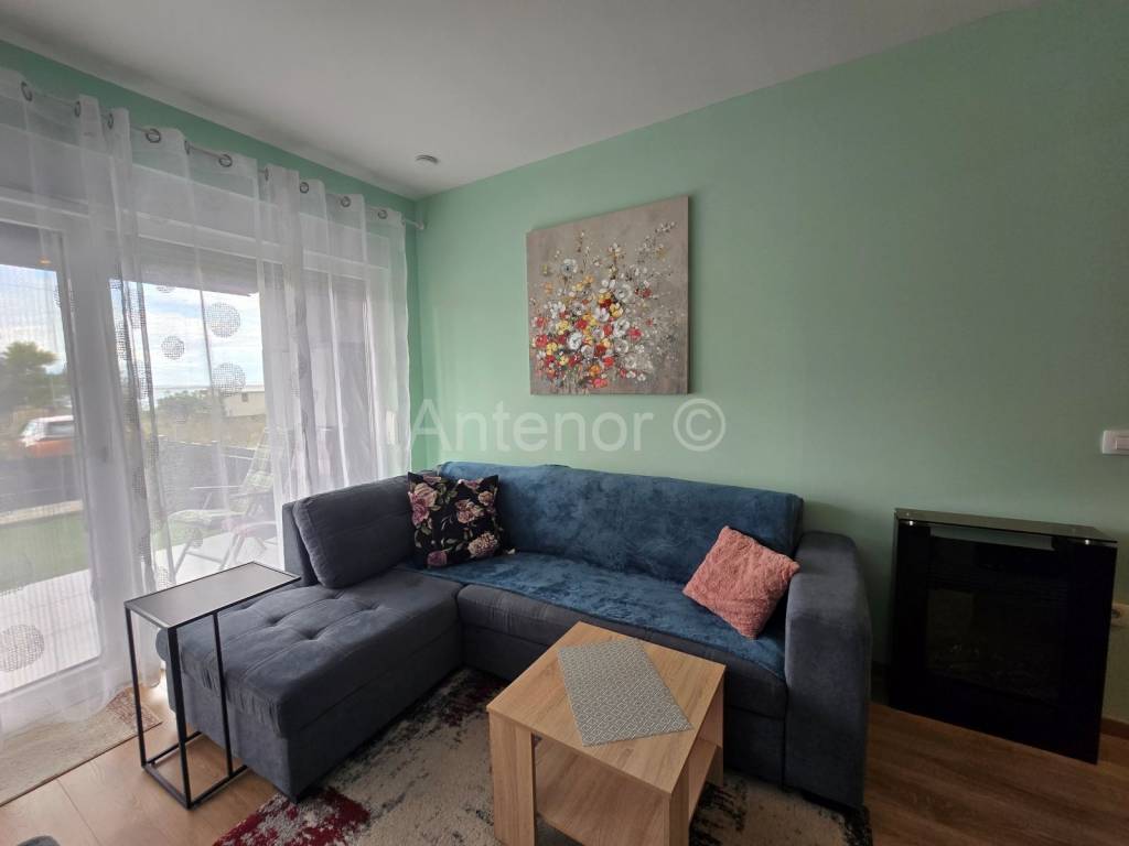 Apartman na moru, Prodaja, Vrsi, Zukve