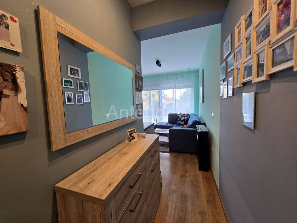 Apartman na moru, Prodaja, Vrsi, Zukve