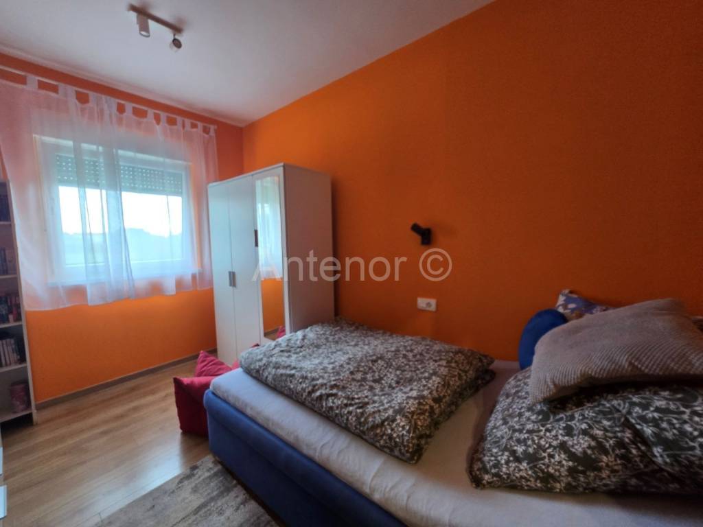 Apartman na moru, Prodaja, Vrsi, Zukve