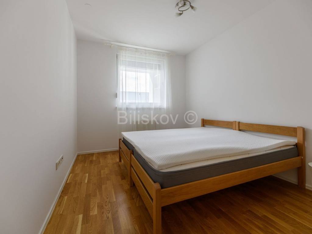 Stan u zgradi, Najam, Zagreb, Novi Zagreb - istok