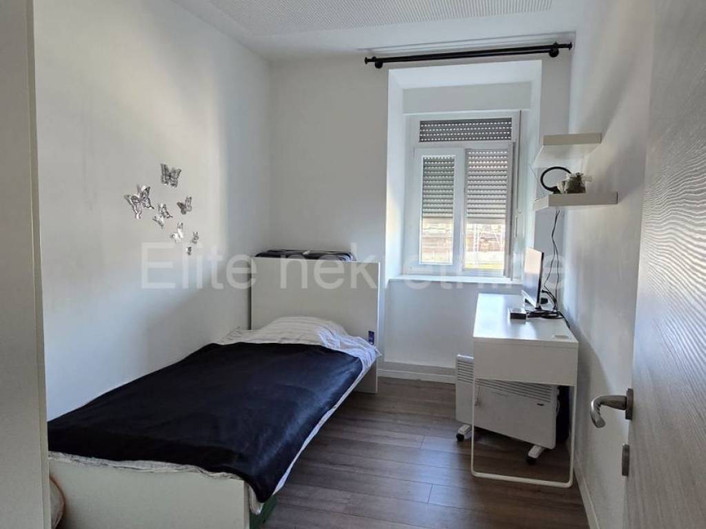 Stan u starijoj zgradi, Najam, Rijeka, Zapad