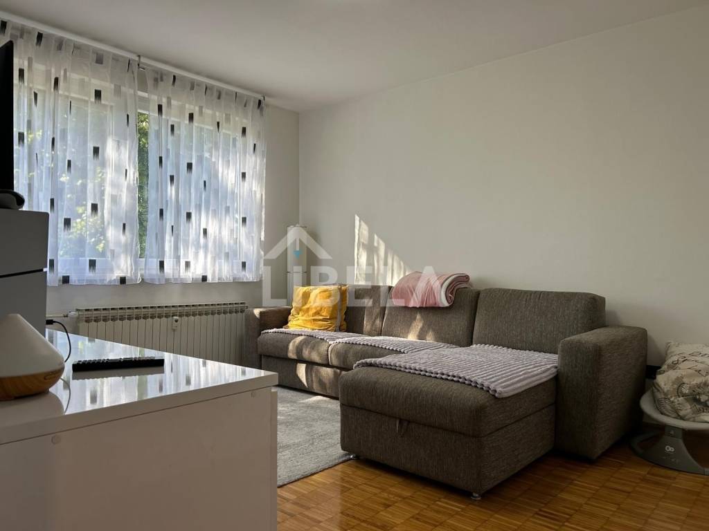 Stan u zgradi, Prodaja, Zagreb, Stenjevec