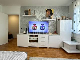 Stan u zgradi, Prodaja, Zagreb, Stenjevec