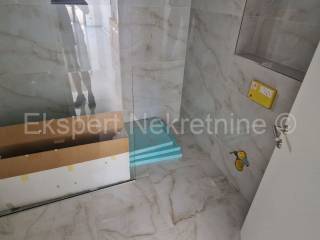 Stan u novogradnji, Prodaja, Okrug, Okrug Gornji