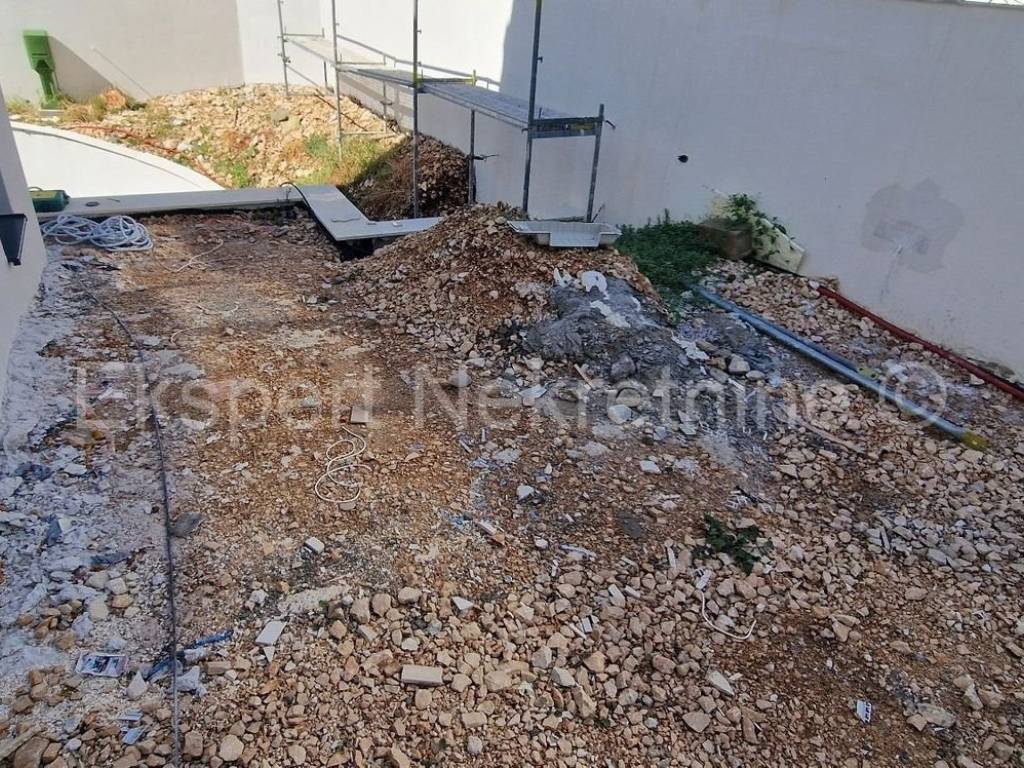 Stan u novogradnji, Prodaja, Okrug, Okrug Gornji