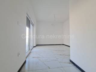 Vila, Prodaja, Vir, Vir