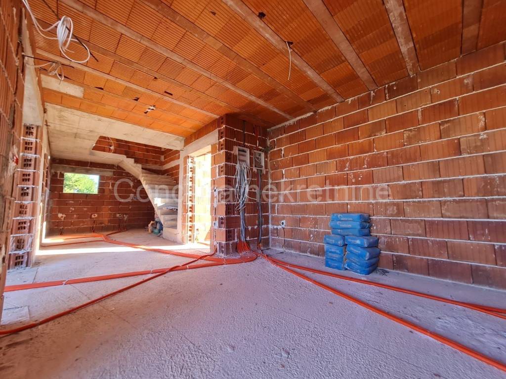 Vila, Prodaja, Vir, Vir