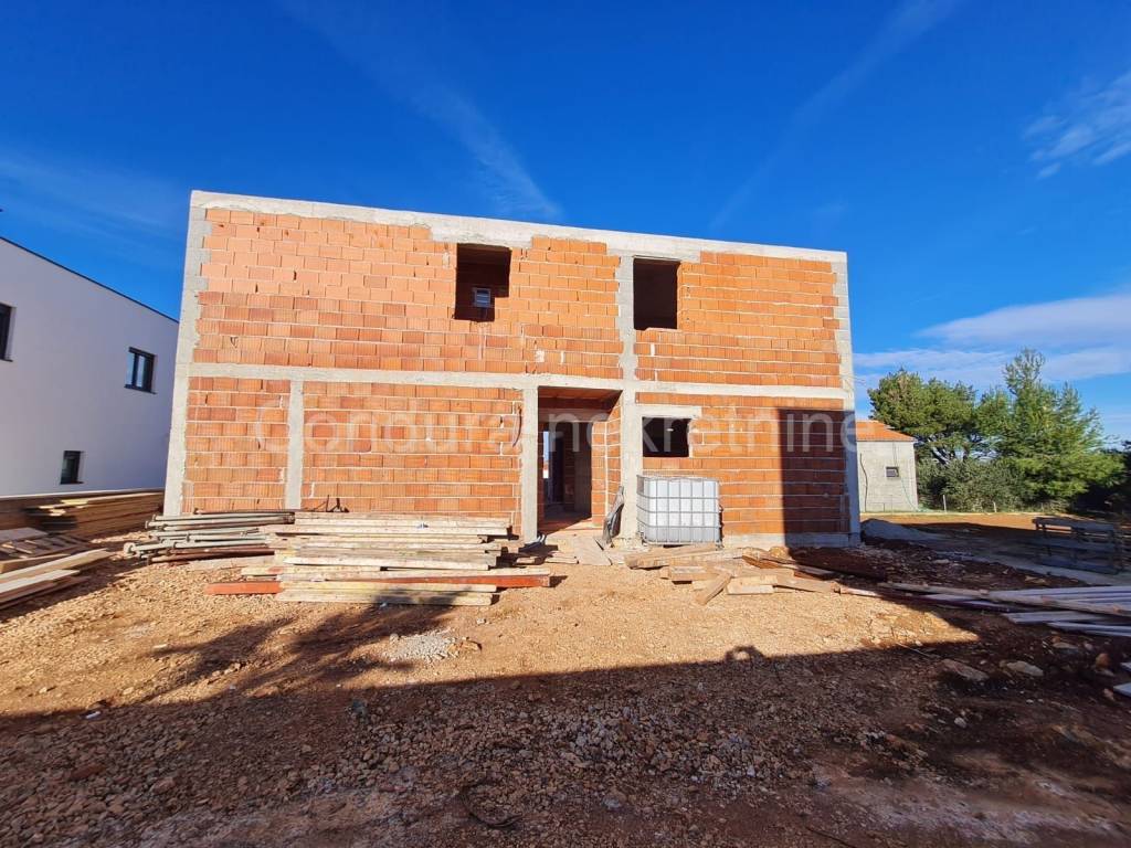 Vila, Prodaja, Vir, Vir