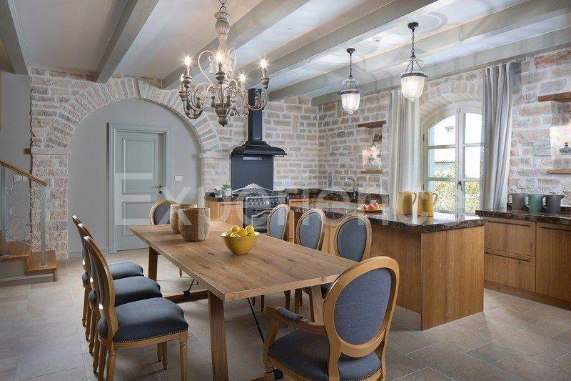 Vila, Prodaja, Sveti Lovreč, Sveti Lovreč