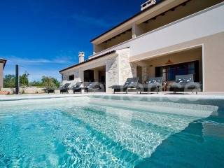 Vila, Prodaja, Svetvinčenat, Svetvinčenat