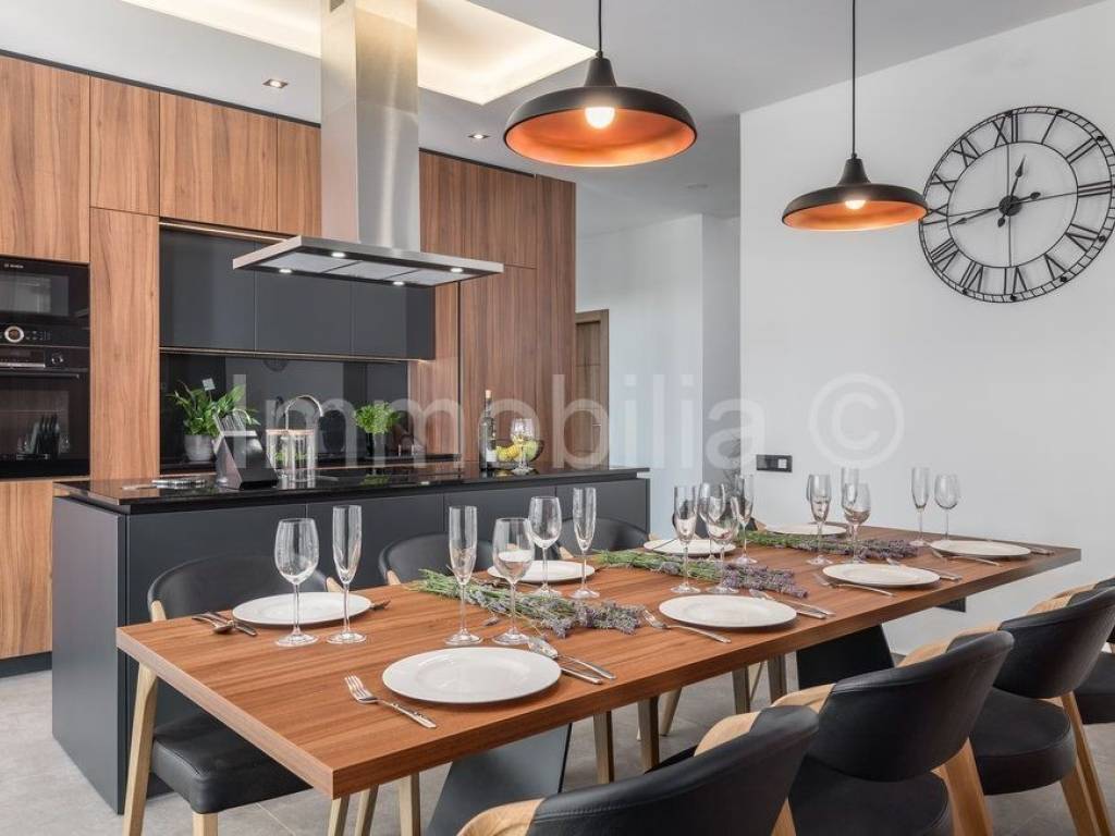 Vila, Prodaja, Fažana, Fažana