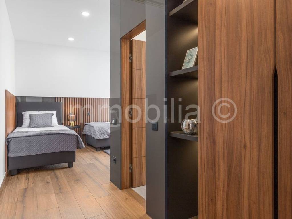 Vila, Prodaja, Fažana, Fažana