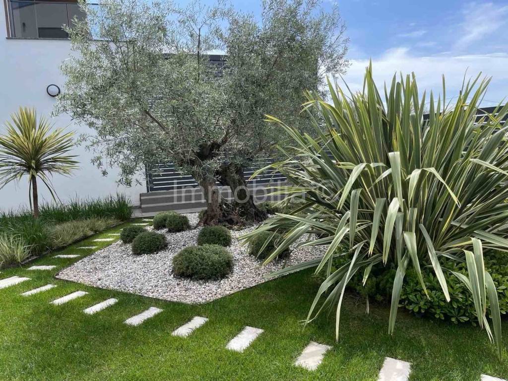 Vila, Prodaja, Fažana, Fažana