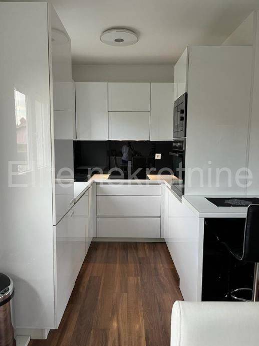 Stan u zgradi, Prodaja, Rijeka, Zapad