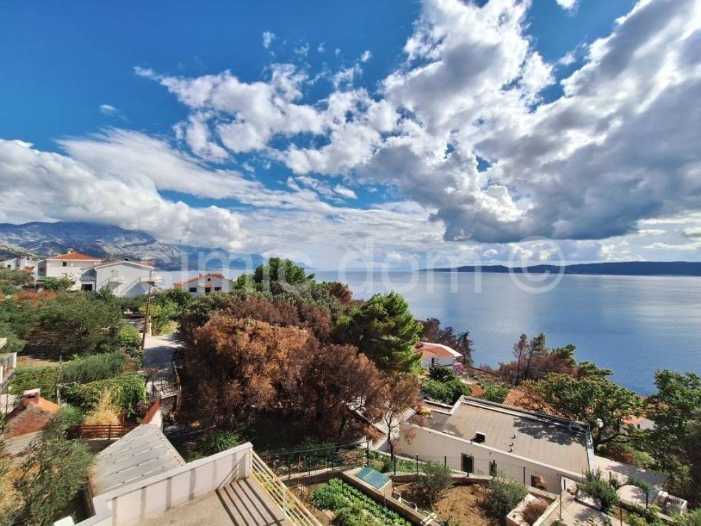 Stan u zgradi, Prodaja, Omiš, Marušići