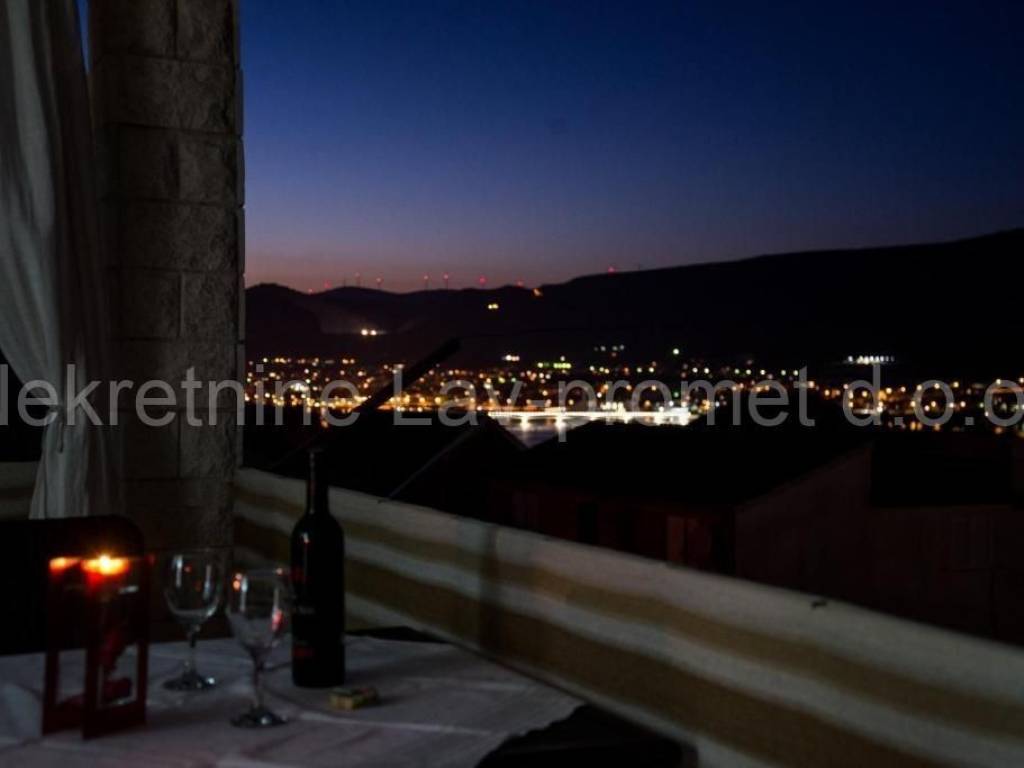 Nekretnina za odmor, Prodaja, Trogir - Okolica, Mastrinka