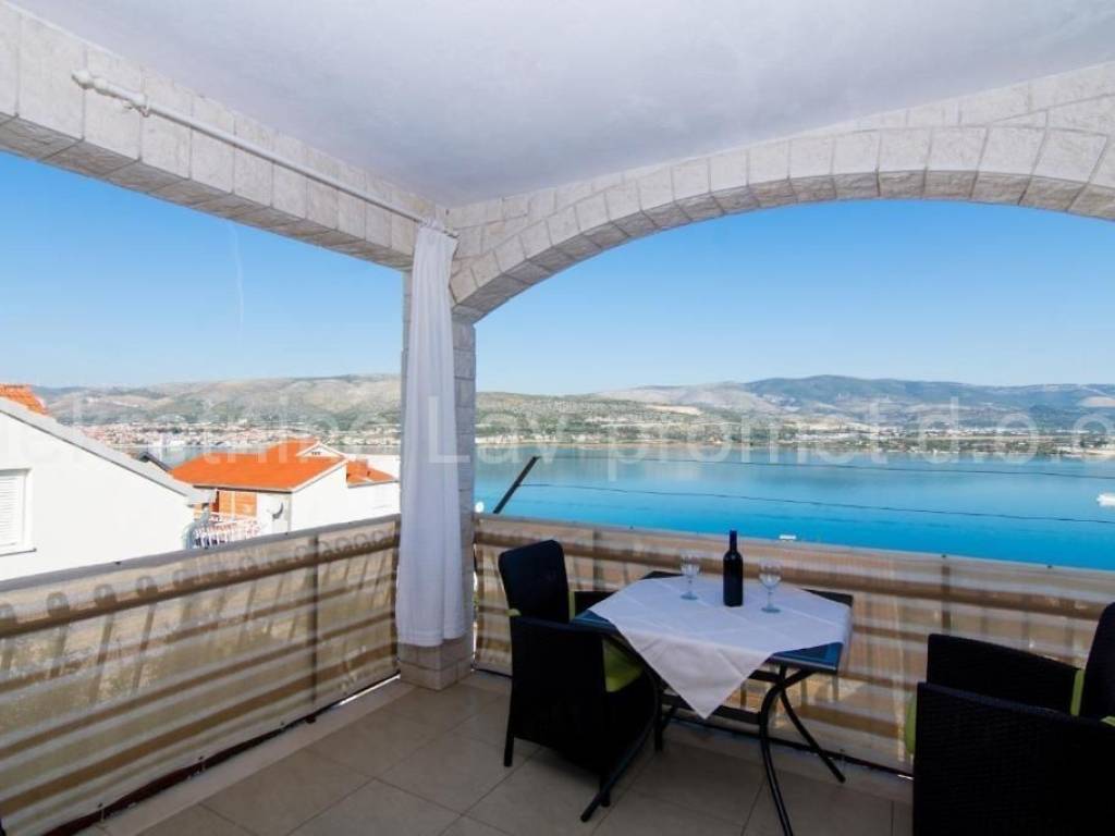 Nekretnina za odmor, Prodaja, Trogir - Okolica, Mastrinka