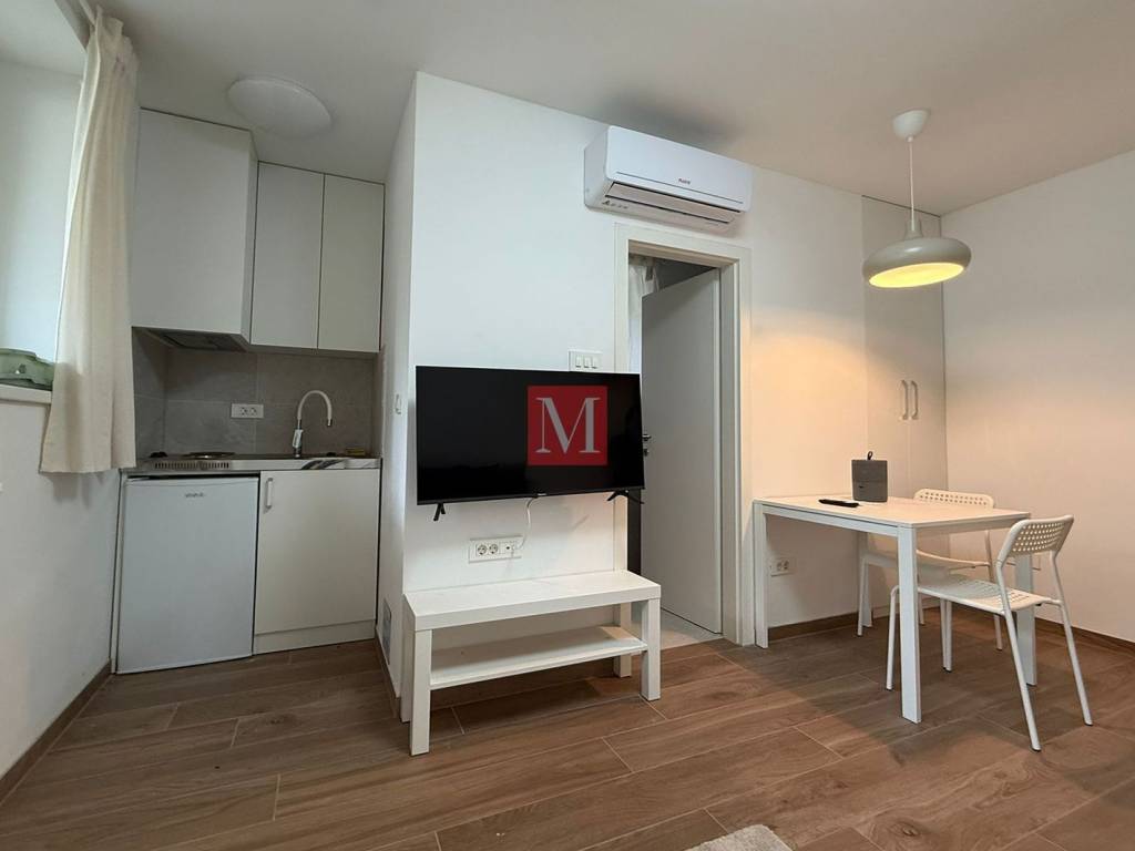 Stan u zgradi, Najam, Zagreb, Gornji Grad - Medveščak