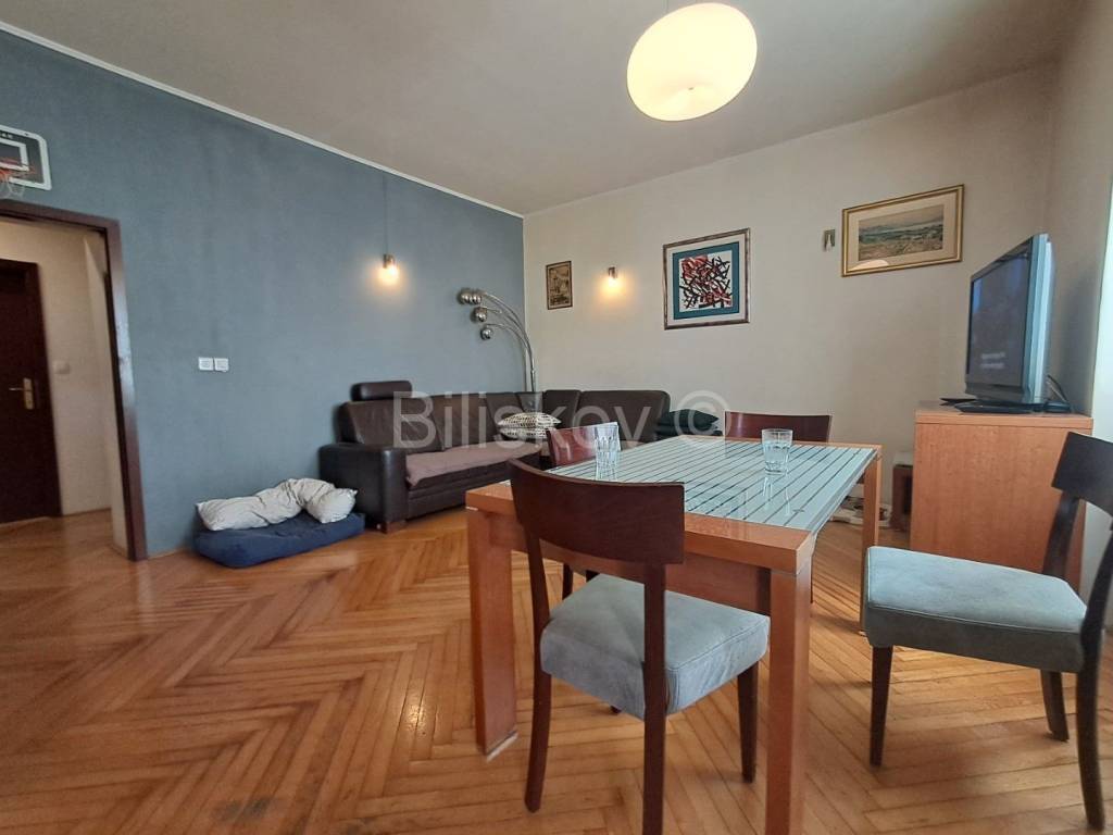 Stan u zgradi, Prodaja, Split, Split