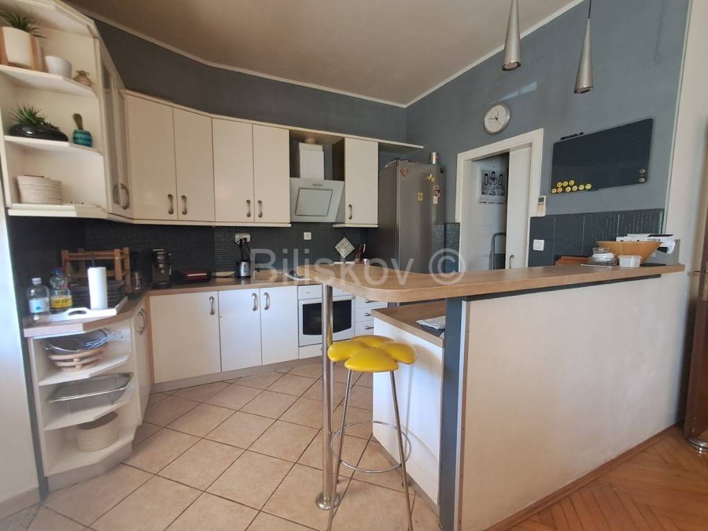 Stan u zgradi, Prodaja, Split, Split