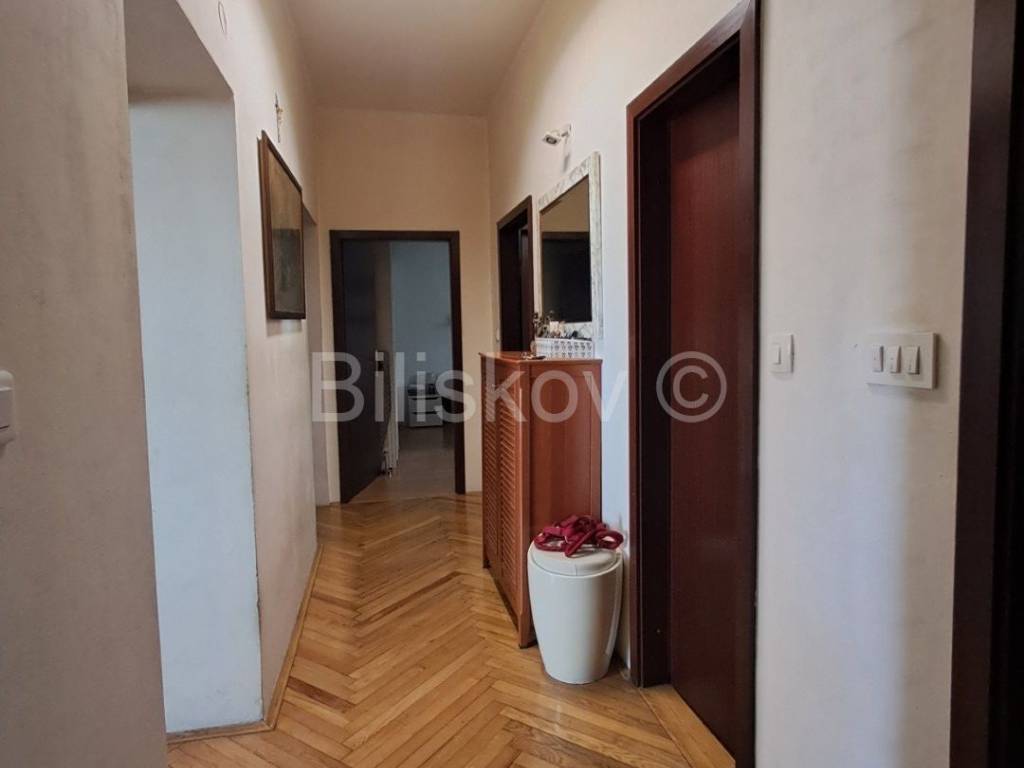 Stan u zgradi, Prodaja, Split, Split