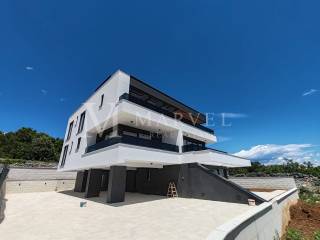 Apartman s okućnicom, Prodaja, Krk, Krk